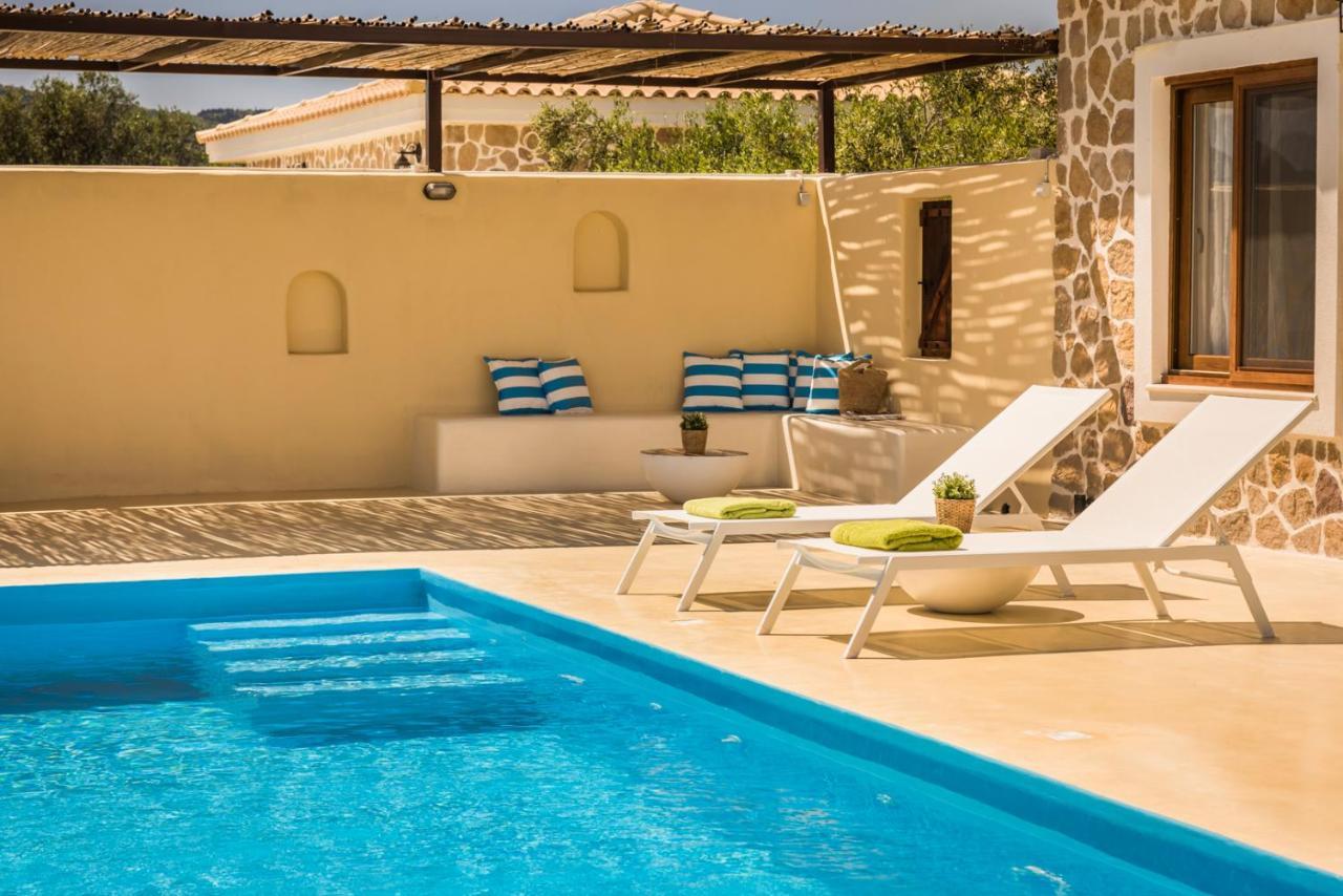 Akrolithos Villas Kouvalata Exterior photo